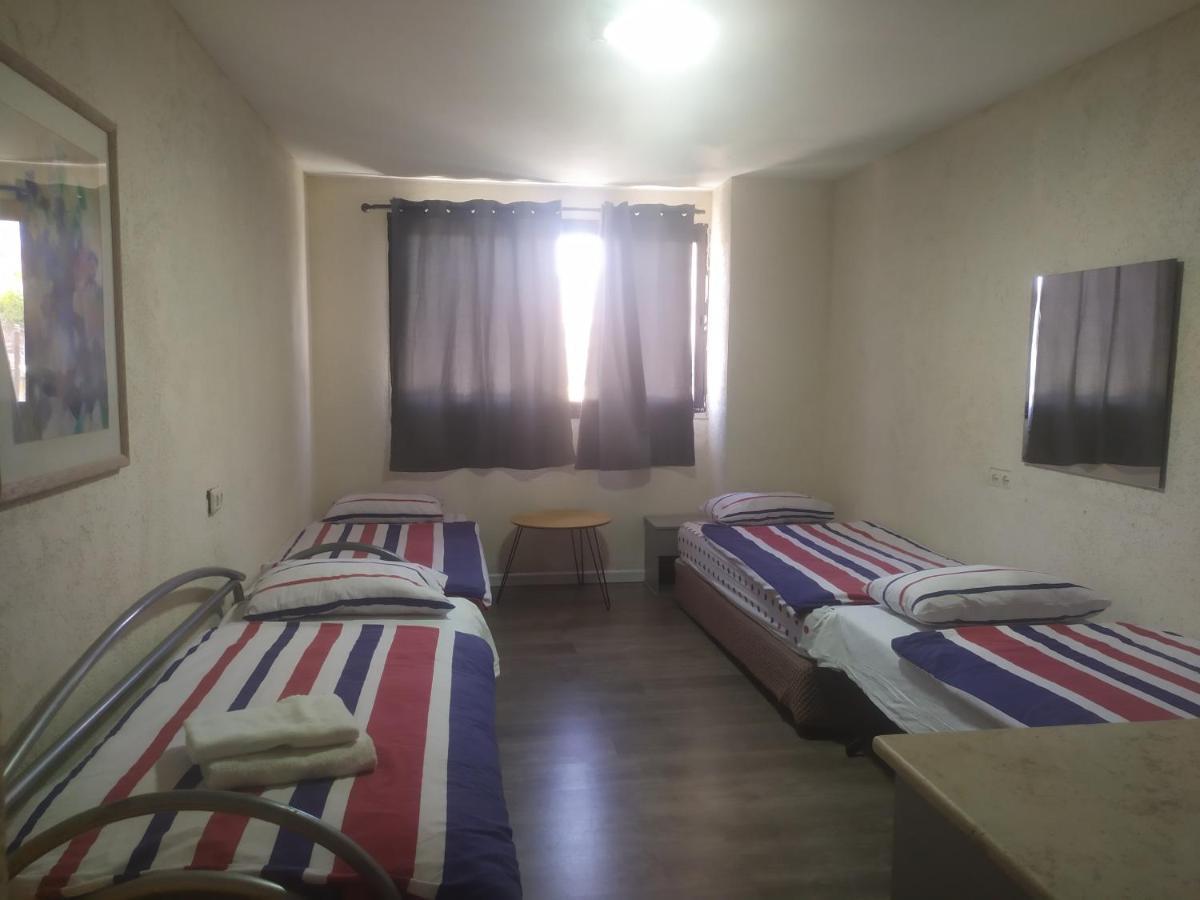 Motel Neve Midbar Eilat Esterno foto