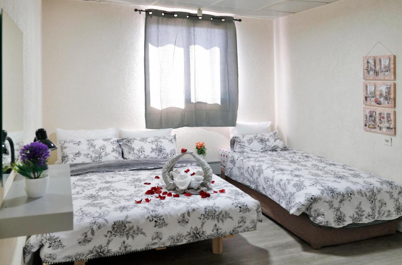 Motel Neve Midbar Eilat Esterno foto